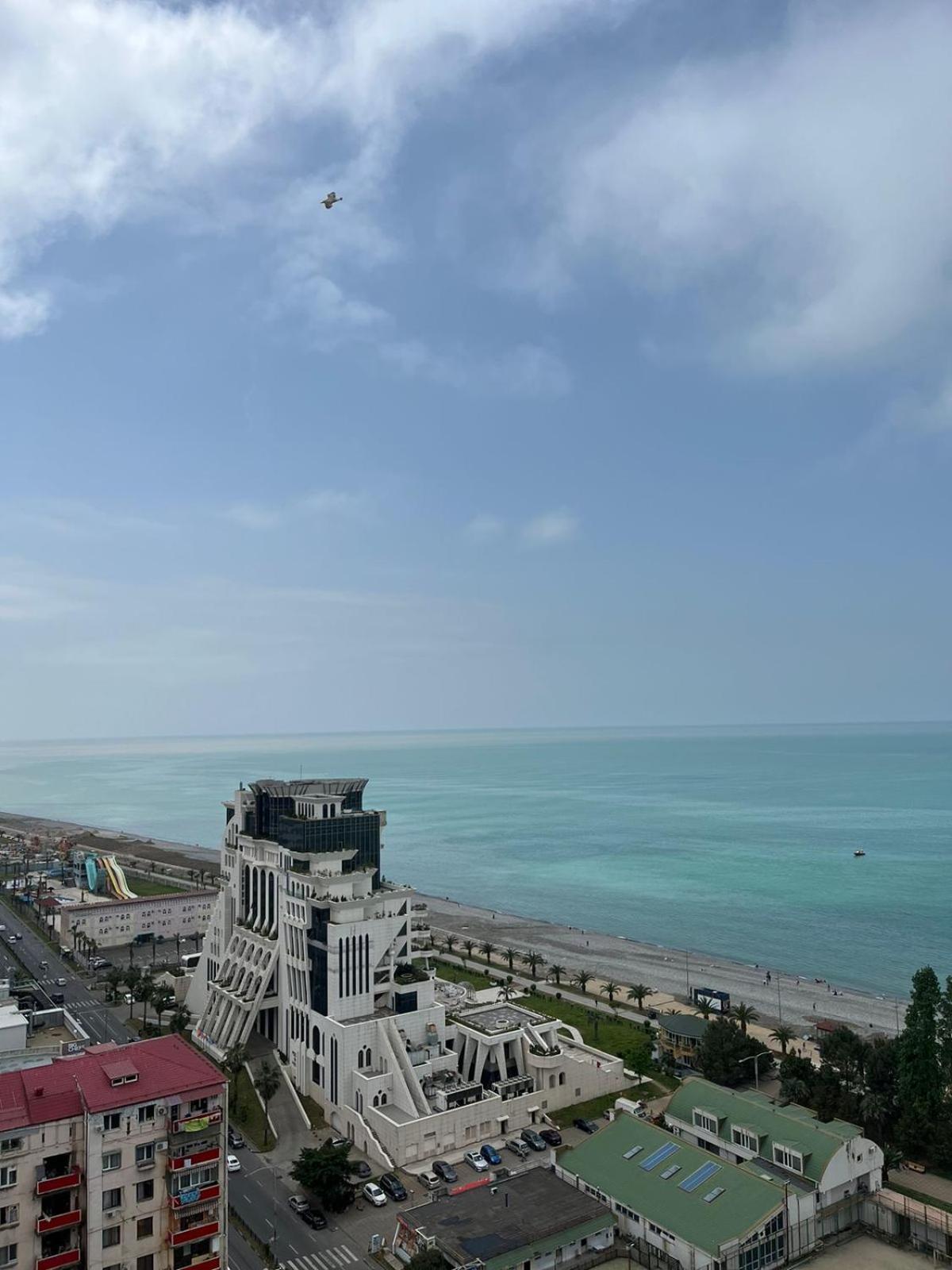 Holiday Premium Apartments Batumi Zewnętrze zdjęcie